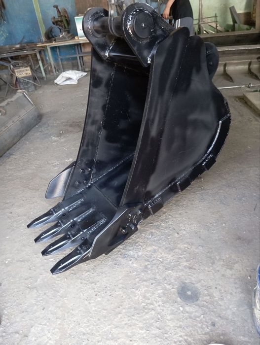 Ekskovator kovush КОВШ