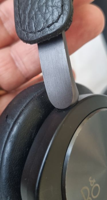 Casti Bang & Olufsen H8i