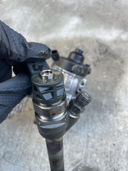 Injector BMW seria 1 5 7 2.0 diesel 190 cp b47 b57 euro 6 f10 g11 g30