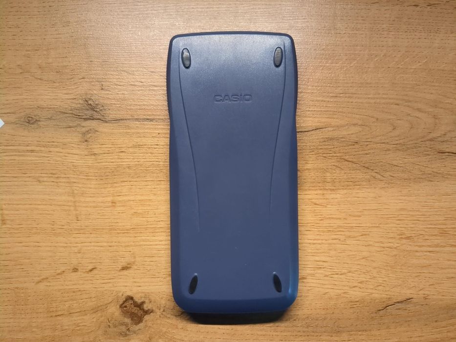Калькулятор Casio fx-9750GII