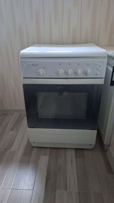 Продаётся. Gefest  газ плита б/у в хорошем состоянии.