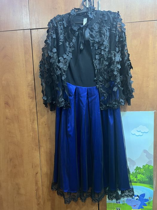 Продается вечерный платие