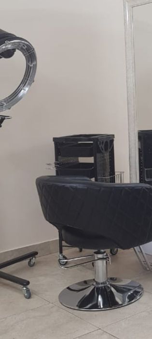 Кресло парикмахерское