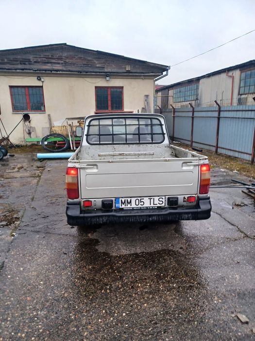Dacia papuc 4x4 Dacia Pick-Up 4x4 – utilitară rezistentă și practică