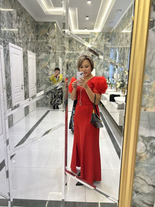 Срочно продам платье