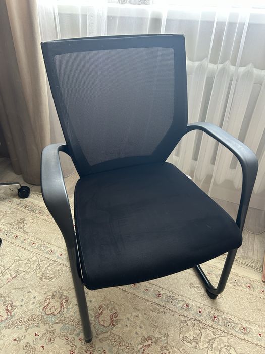 Продам стул офисный. Мягкий, удобный. Корейский