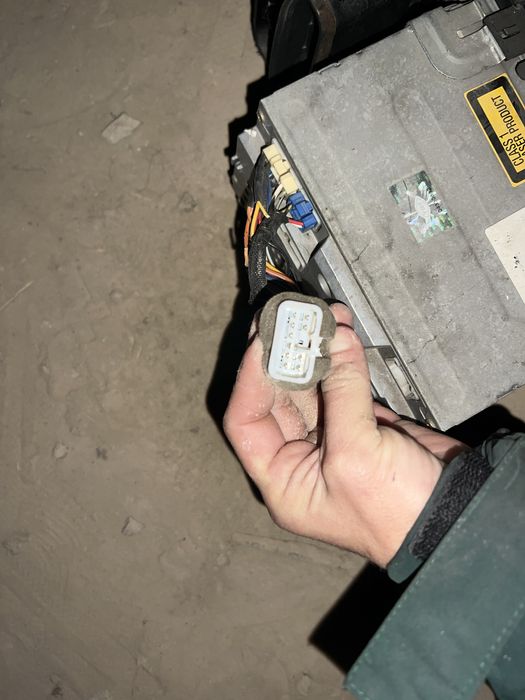 Продам магнитола от Toyota Corolla