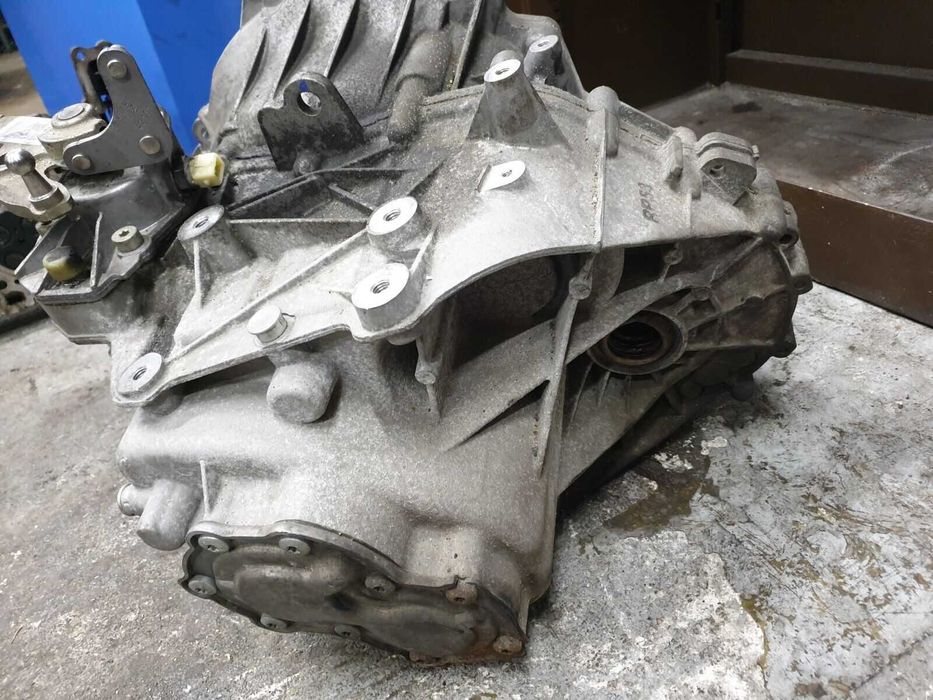 Cutie viteze Mini Cooper 1.6 diesel N47C16A oem 7610160