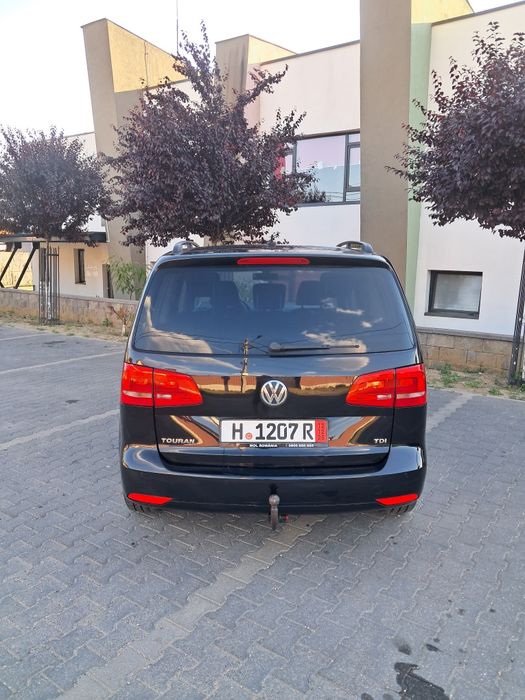 VOLKSWAGEN Touran 2012 — imagine 5