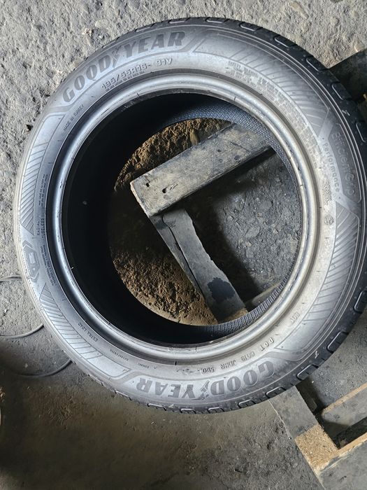 2 anvelope vara 195 55 16 Goodyear 7.3mm  2020