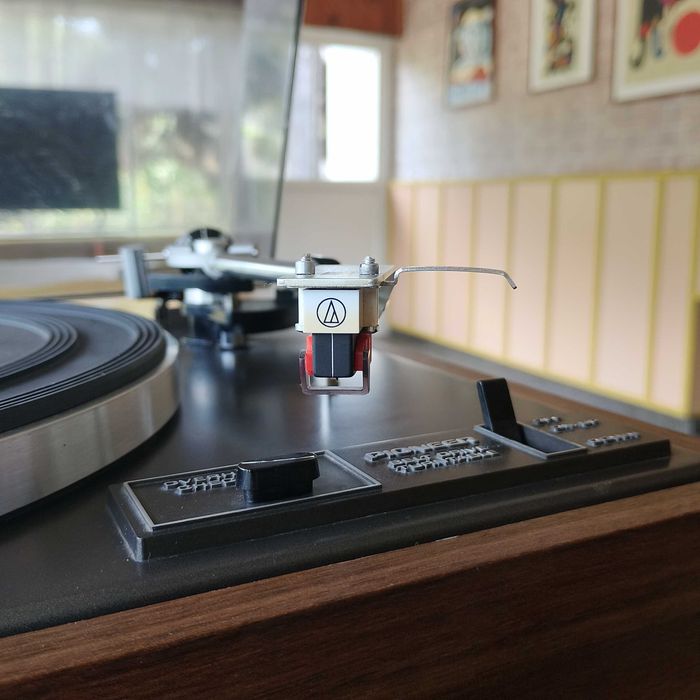 Pioneer PL-12D грамофон