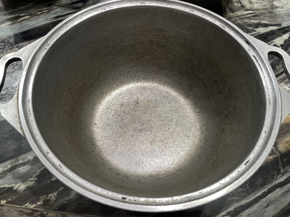 Казанчик чугунный