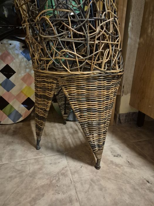 Ратанова лампа с 3 крушки