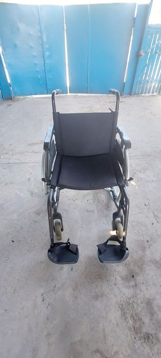 Инвалидный коляска