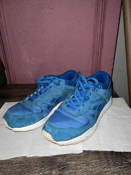 Продам кроссовки