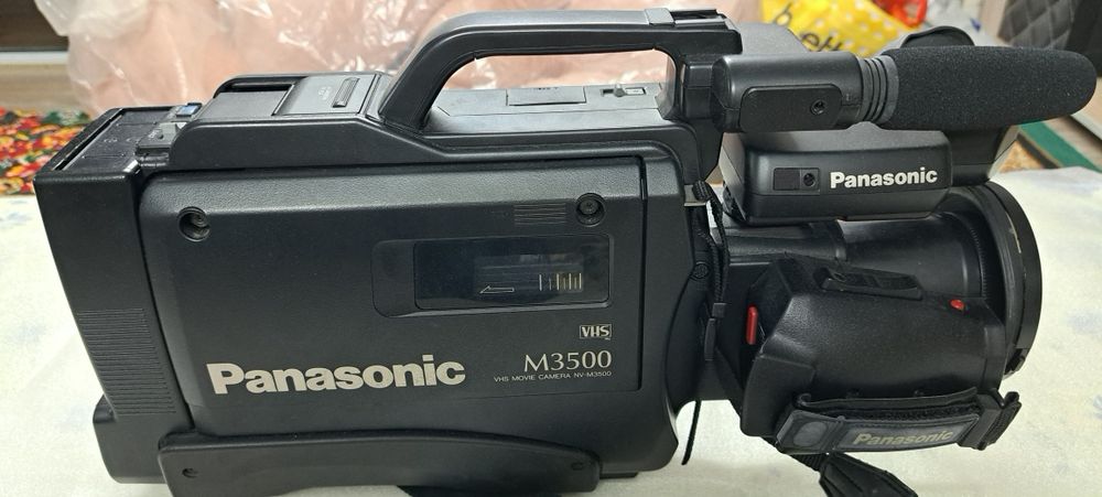 Видеокамера Panasonik М3500