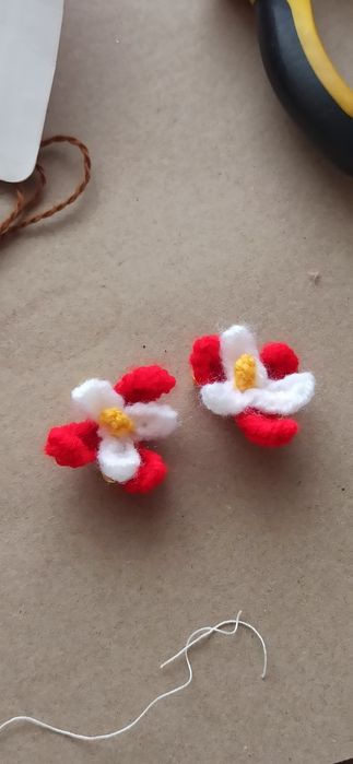 Малки мартенички / баба Марта