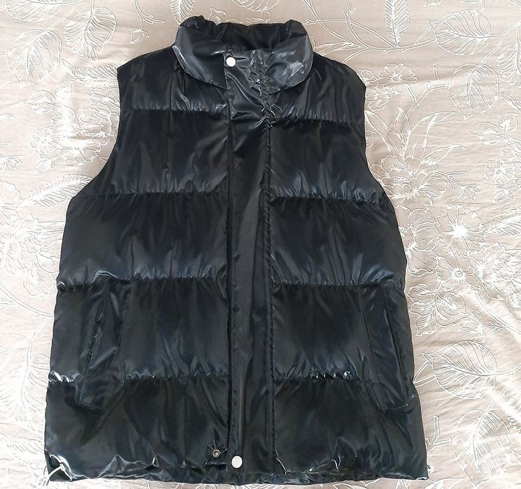 Черен лъскав елек