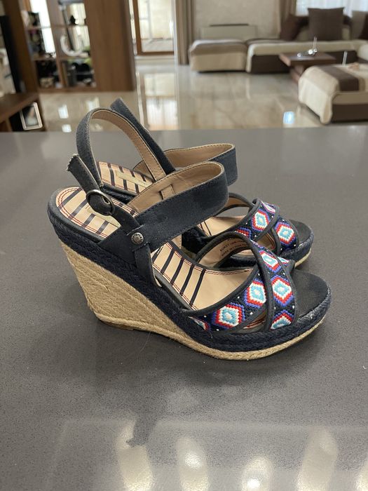 СMickael Kors, Calvin Klain, , Diesel, Khaki store, Pepe Jeansоригинал