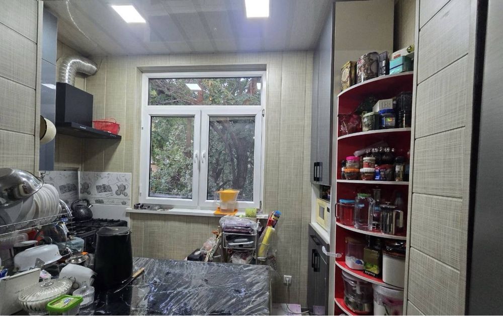 Метро Чиланзар 16кв 2в3 ком чистая квартира