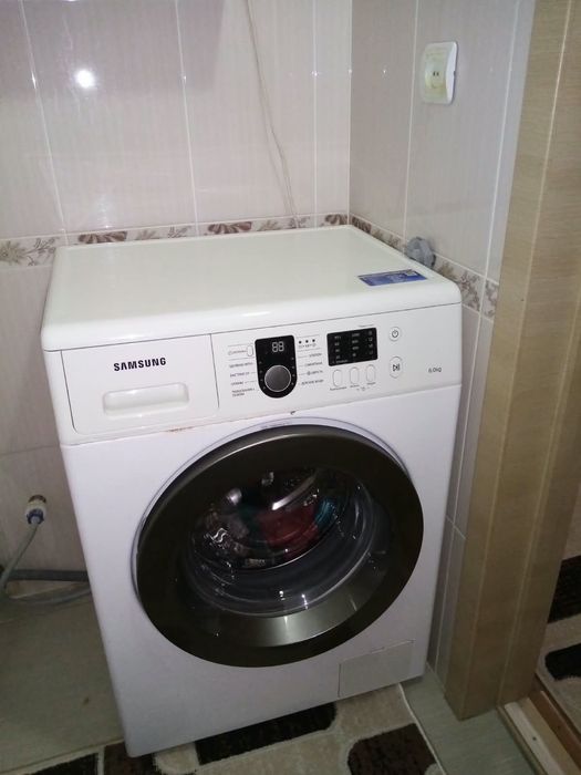 Продам стиральную машину