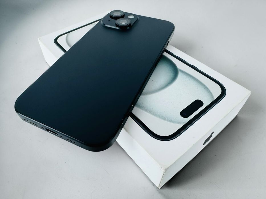 Apple iPhone 15 256GB Black Отличен! Гаранция!