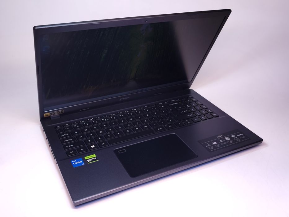 Acer Aspire7 A715-76G I5-12450H 2.0 GHz Nvidia GTX 3050 SSd | #D91772