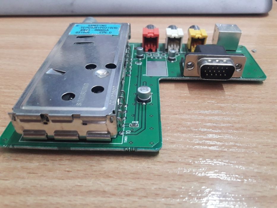 Продам Тв тюнер.