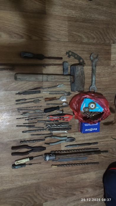Набор инструментов б/у