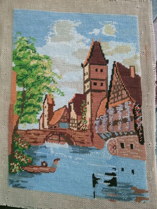 Vând lucruri hand made( goblen)