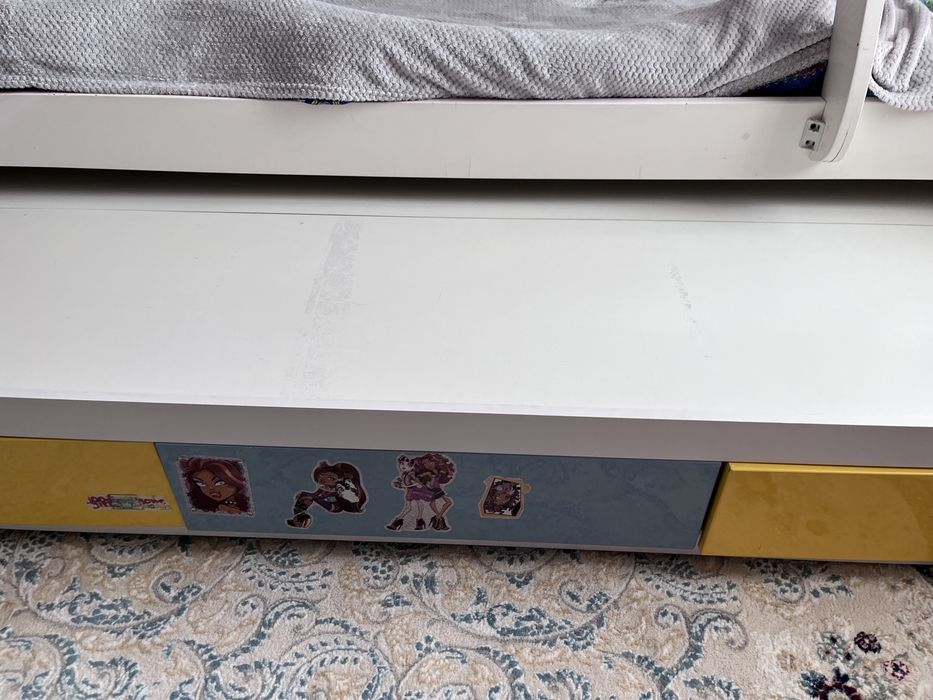 СРОЧНО!Двухястростный кровать