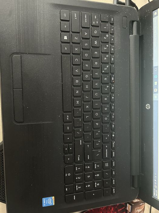 Laptop Hp i3-5005U 4GB Ram 500HDD