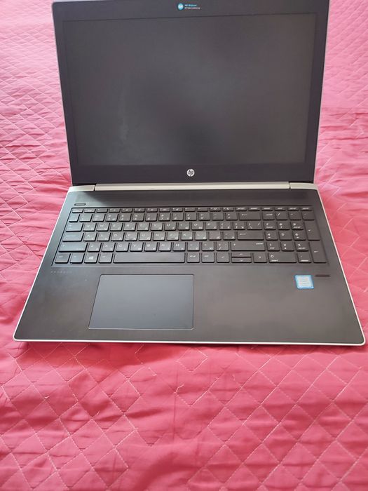 Продам ноутбук hp .