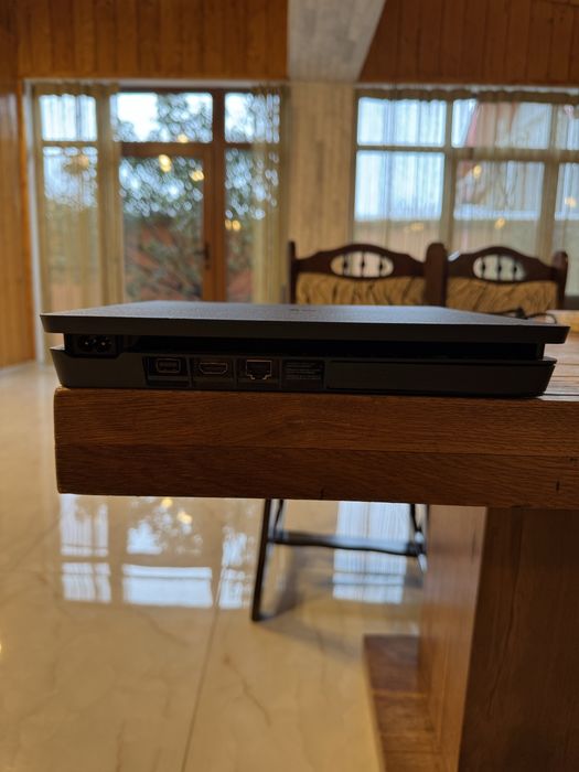 Consola SONY PlayStation 4 Slim 500 Gb + Controller