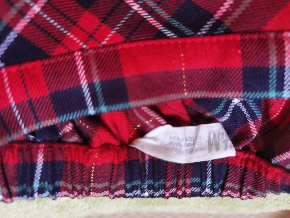 Пола , карирана H&M, за ръст 122-128 см.