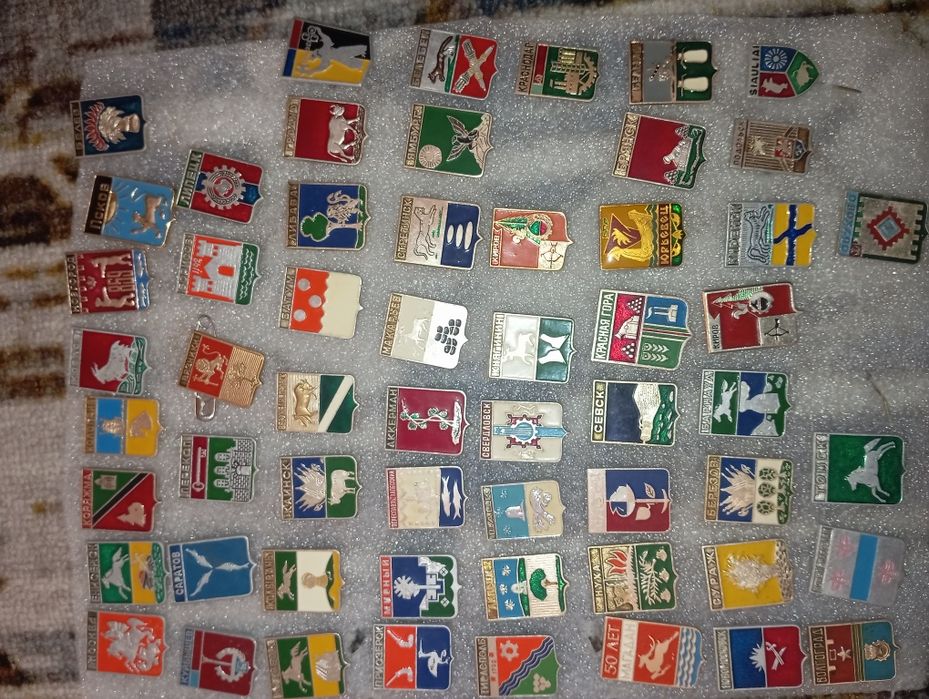 Продам значки СССР