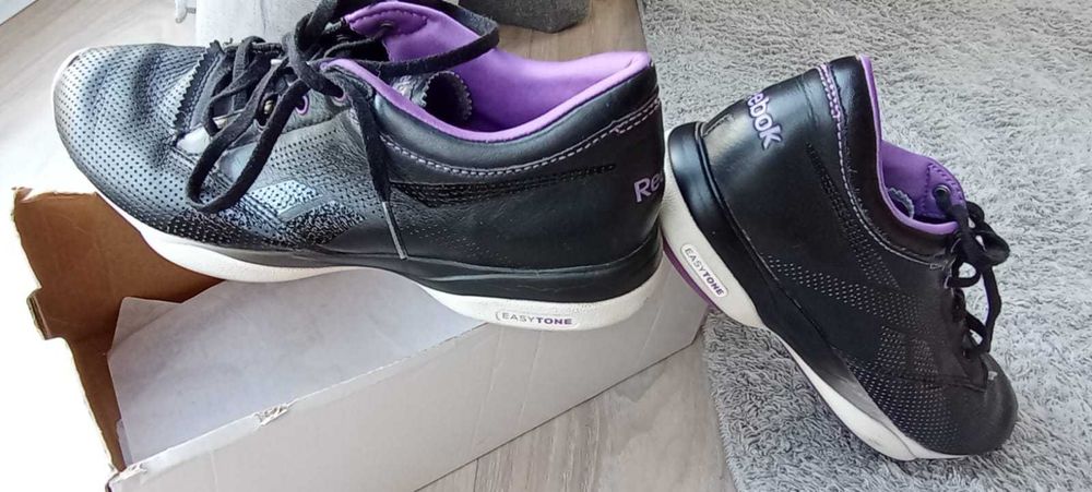 Кроссовки Reebok