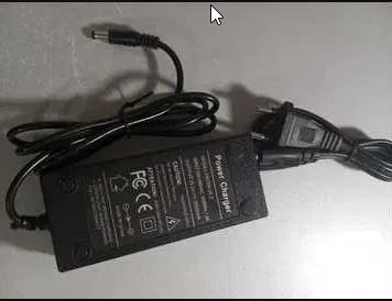 зарядка 25,2v 2A, блок питания, на самокат. или от пылесоса