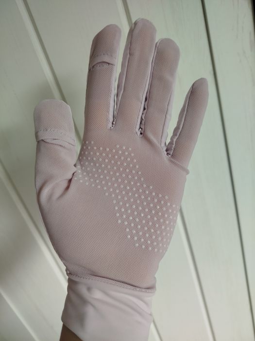 Дамски спортни ръкавици