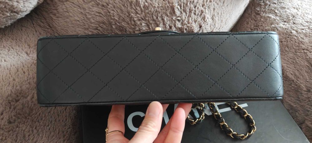 Chanel classic flap чанта