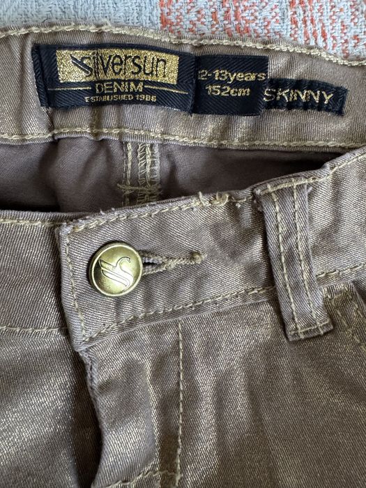 Продам джинсы подростковые