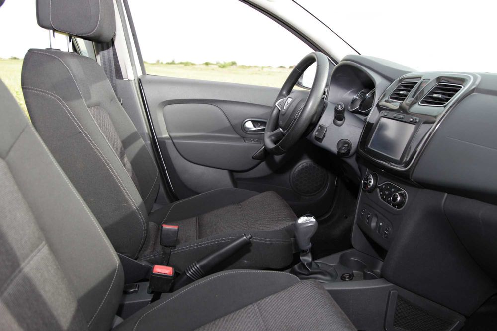 Sistem adaptare scaune de VW Passat B8 pe Logan Duster Sandero
