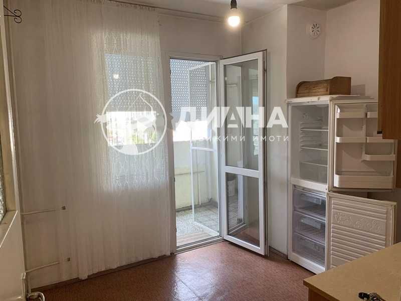 Продава се Тристаен апартамент в Пловдив, Кършияка - 86 кв.м за 1861 €/кв.м - Снимка #3