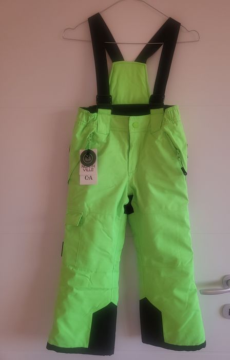 Vand pantaloni ski c&a, noi cu eticheta, 122