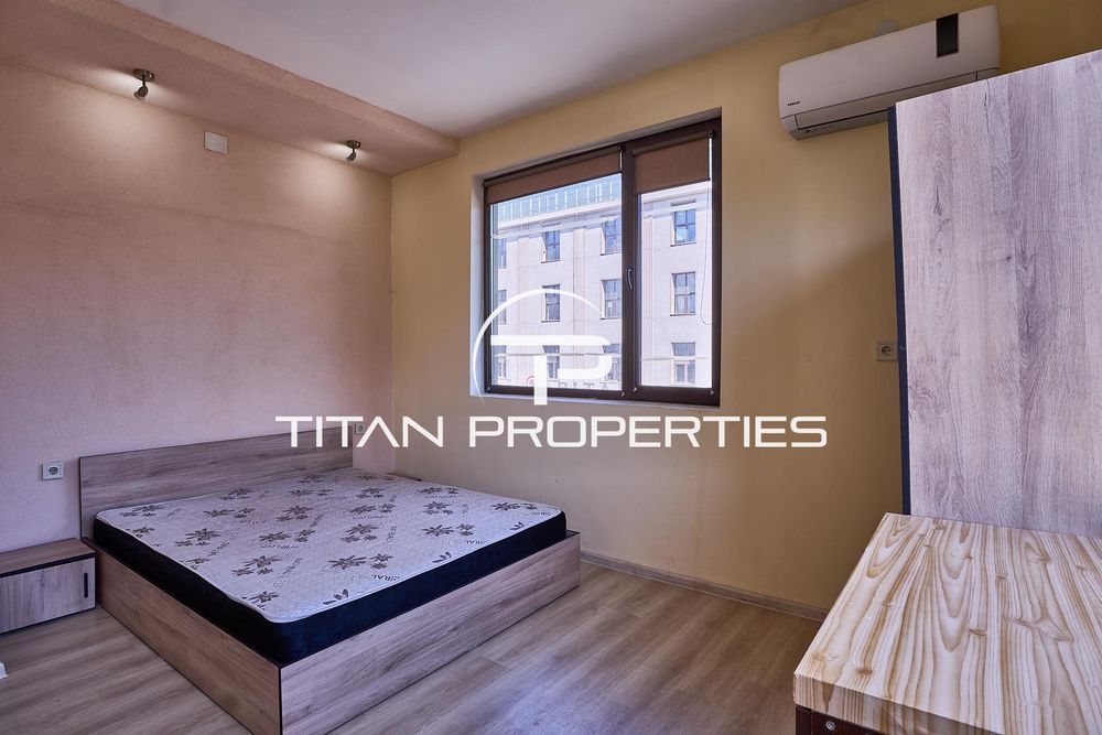 Тристаен апартамент под наем в Център