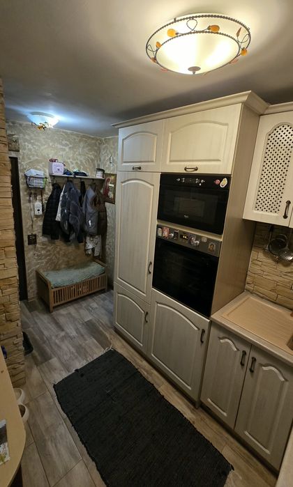 Apartament cu 2 camere Vand/schimb