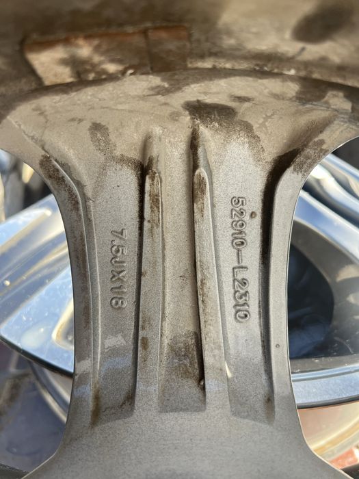 Диски на 18 оригинал