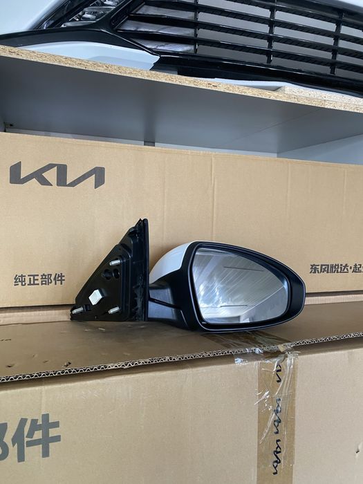 Боковое зеркало KIA K3