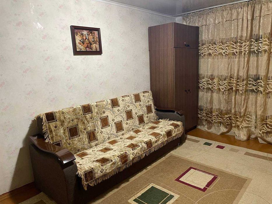 Сдам свою уютную однокомнатную квартиру в кирпичном доме на Учтепе