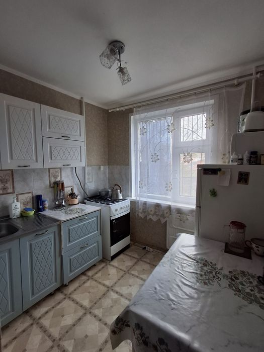 Продаётся 2 комн кв в рне Детская больница,